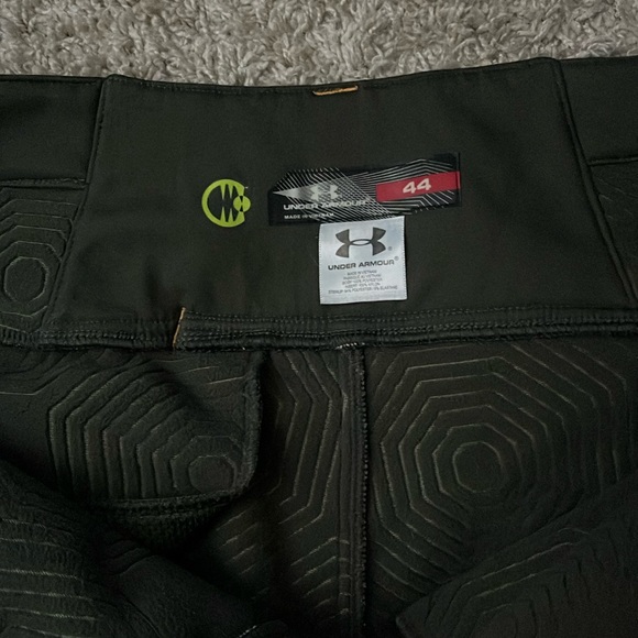 NWOT Men’s Under Armour RealTree AP MidSeason Camo Pants 205382 Size 44 Waist - Picture 3 of 11